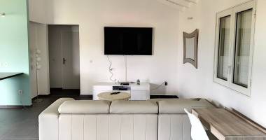 maison de 90m2 à louer 1450 € par mois au moule