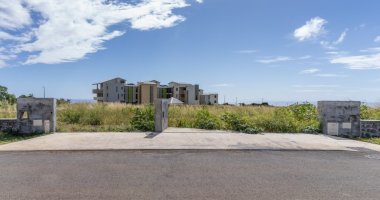 beauséjour ste marie - parcelle viabilisée de 300m2 : le hameau