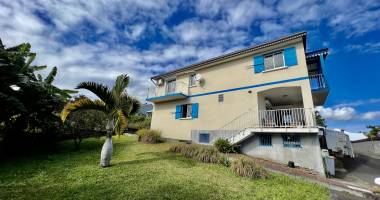 tampon 97430 - villa de charme - beaux volumes - vue degagee
