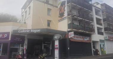 local commercial - 1 pièce - 190m² - saint-denis