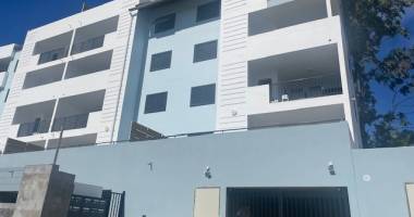 t2  presque neuf  vue mer grande montee  ste marie soumis a conditions de ressources