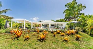 À vendre villa f4 meublÉe avec vue panoramique À marie-galante sur un terrain de 1456 m2