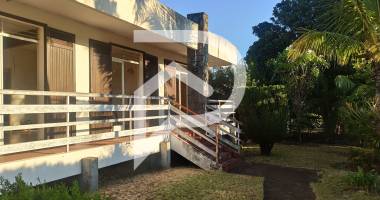 villa f4 à rénover sur 1100m² aux abords du centre-ville