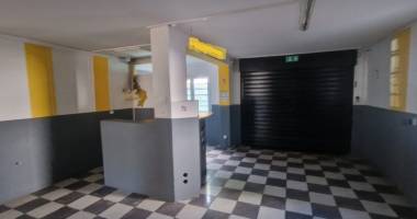 opportunité à saisir au cur de saint-andré : local de 72 m² 