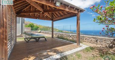 spacieuse villa à vendre de 9 pièces à crève coeur saint paul