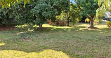 terrain de 667 m²