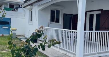 au moule villa tres recente f4 + terrasse - villa entierement meublee et equipee