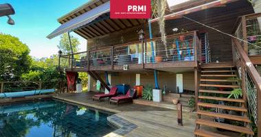 prmi saint-denis: la montagne juste avant ruisseau blanc, maison f4/5 nichée dans un coin de nature sur une parcelle de 1 073 m²