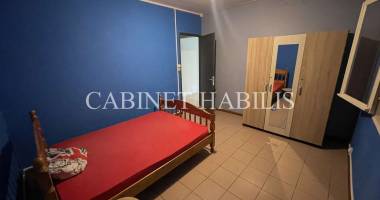 À louer - chambre meublÉe d'environ 13,42 m2 - le tampon - loyer 385,00 € + charges 65,00 €