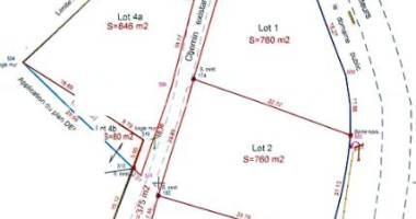 terrain 817m² en pente à sainte - anne