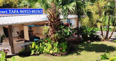 maison f5 de 80 m2 sur terrain agricole de 2.456 m2 (henri tafa 0692540262).
