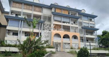appartement sainte clotilde 2 pièce(s) 37.90 m2