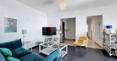 appartement t3 (2 chambres) + bureau, 81 m2, sainte-clotilde