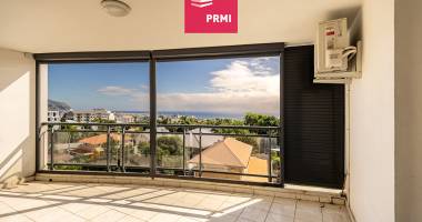 prmi st-denis: moufia - appartement 3 pièces avec vue mer, proche clinique et faculté