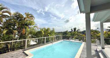 maison meublÉe st anne guadeloupe piscine vue mer