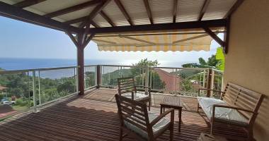 villa individuelle t4 meublée vue mer imprenable sur bouillante