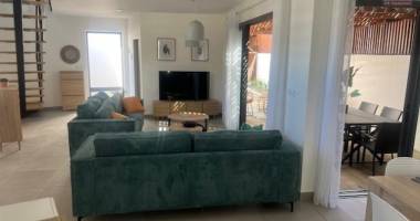 a louer belle villa f4 meublée centre ville de l'etang sale