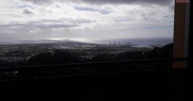 a louer appartement t2 avec vue mer sur les hauteurs de la possession ( pichette )