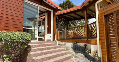 À louer   appartement t2 de 51 m2 meublé avec terrasse et vue nature - petit-bourg