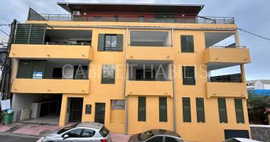 À louer - appartement de type f3 d'environ 59.30 m2 - saint-pierre - 968,25 €