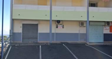 a louer local commerial de 110 m2 À la grande montee