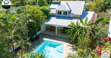 belle villa 4 chambres + piscine proche forêt d'Étang-salé