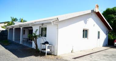 maison t5 + hangar sur 950m2 de terrain rivière st louis