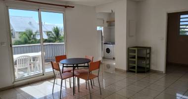 ste-clotilde, proche fac f1 spacieux