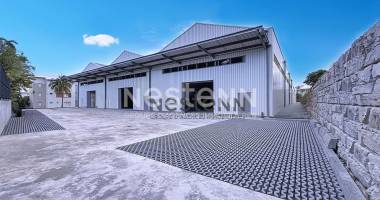 À louer entrepot/bureau de 391m² a moudong baie-mahault